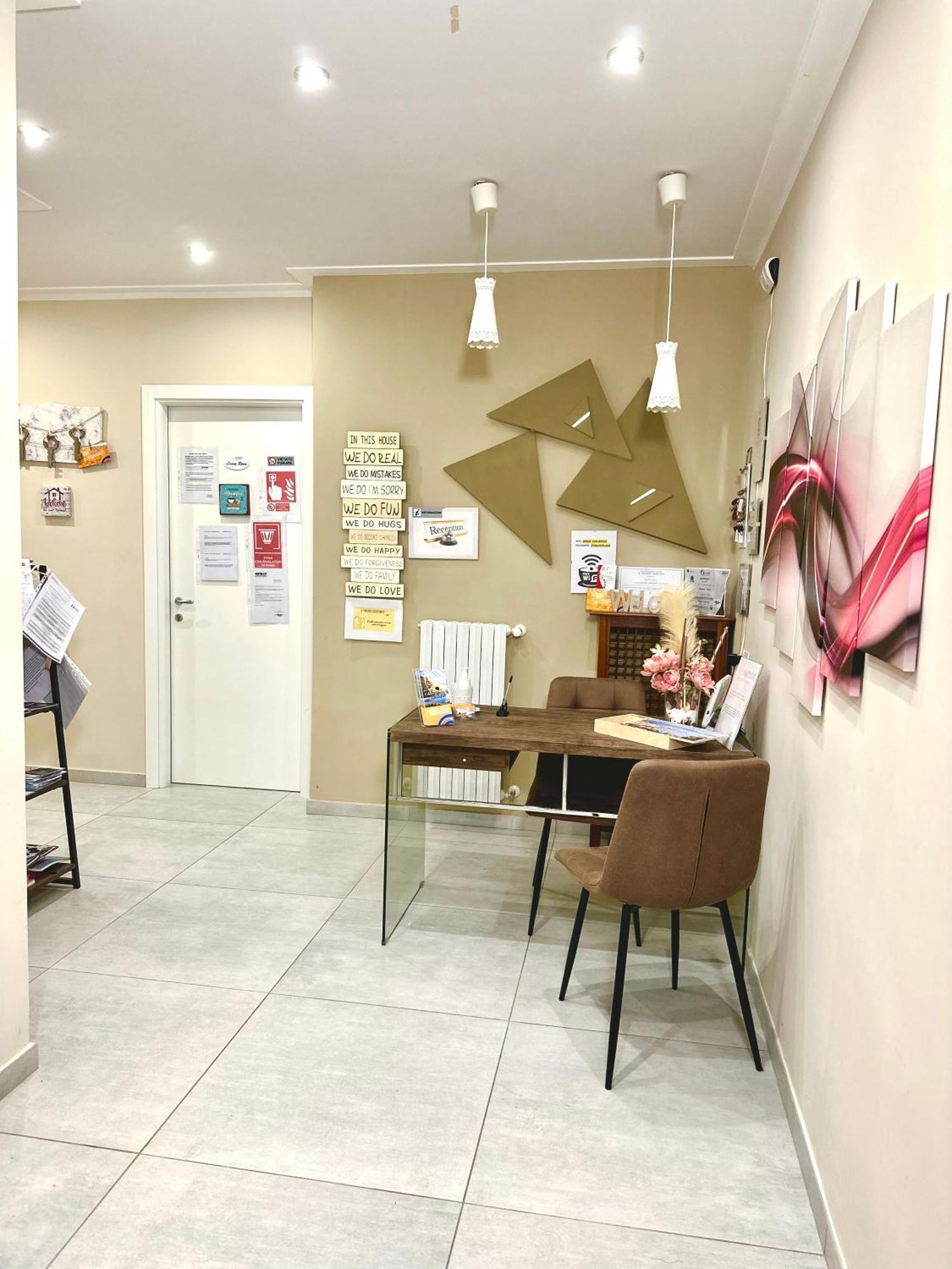 Bed and Breakfast Tuttoincentro Salerno Exteriér fotografie